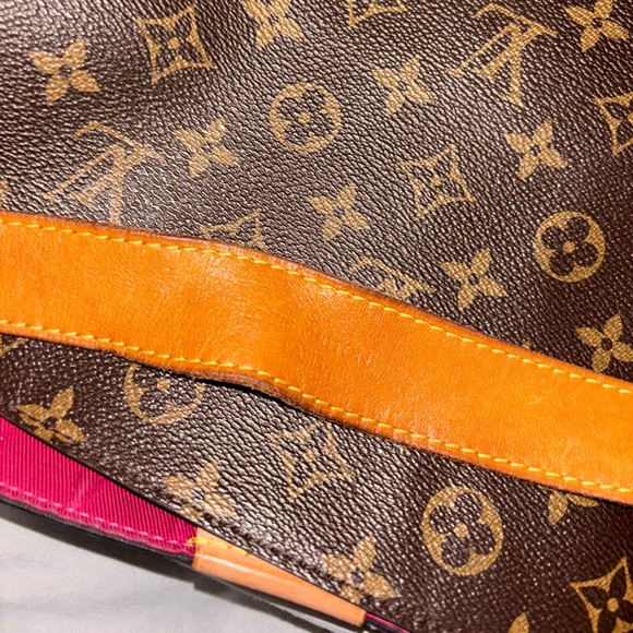 Louis Vuitton Brown Monogram Shoulder Bag - Picture 8 of 13